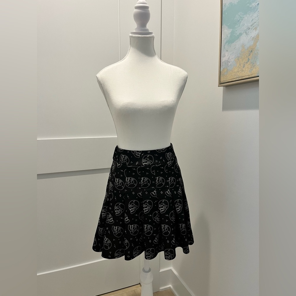 BodyRage Spencer’s Skull Skater Skirt Pleated Halloween Wednesday skeleton Small - Picture 4 of 12